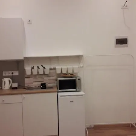 Family 5 Apartment *